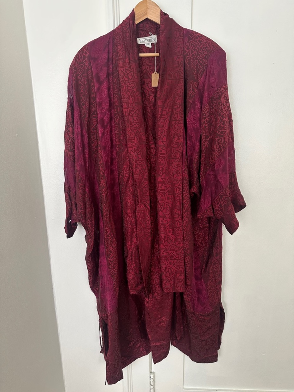 Vintage Lili Butler Burgundy Print Open-Front Draped robe